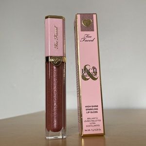 NIB Too Faced Rich & Dazzling High-Shine Sparkling Lip Gloss - Raisin The Roof